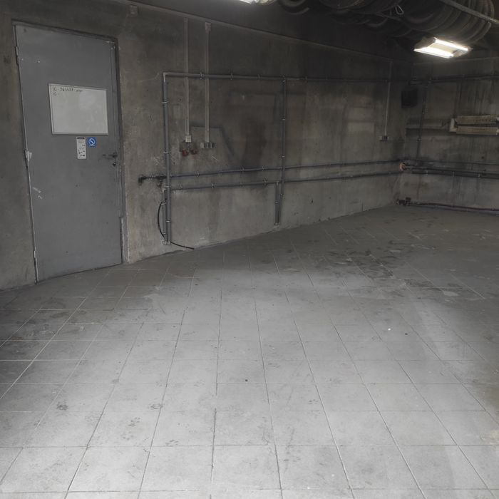 Wynajem hali, garażu, magazynu 57m2