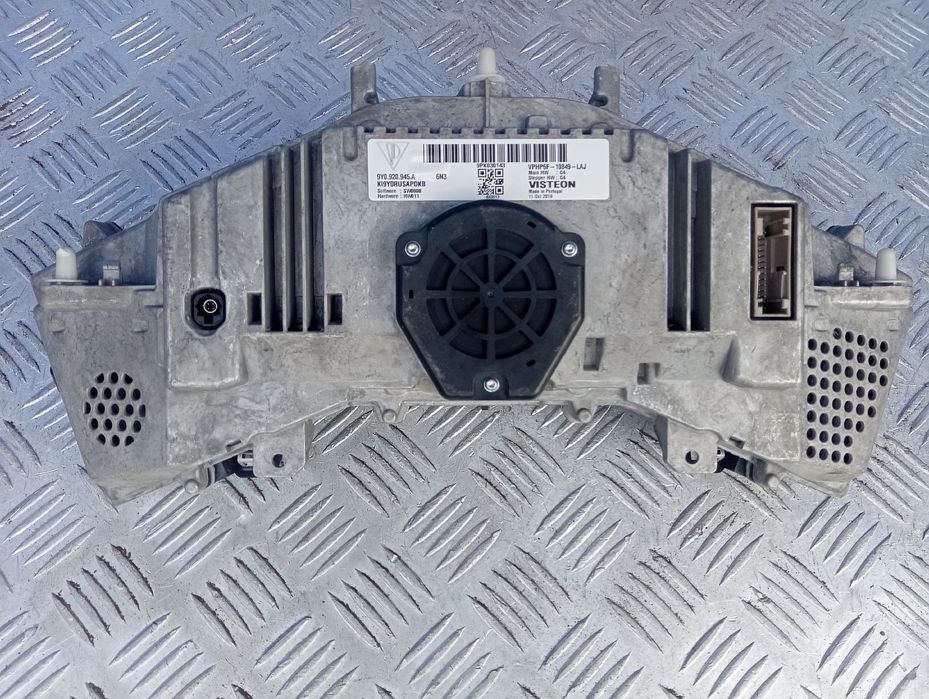 Панель приладова Порш Каен 3 щиток приладів Porsche Cayenne 9Y0 каєн