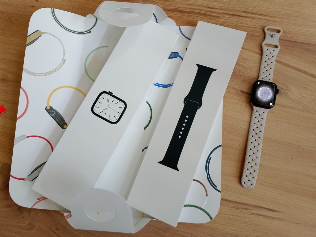 Applewatch series 7 cellular 41 mm. Stan bdb