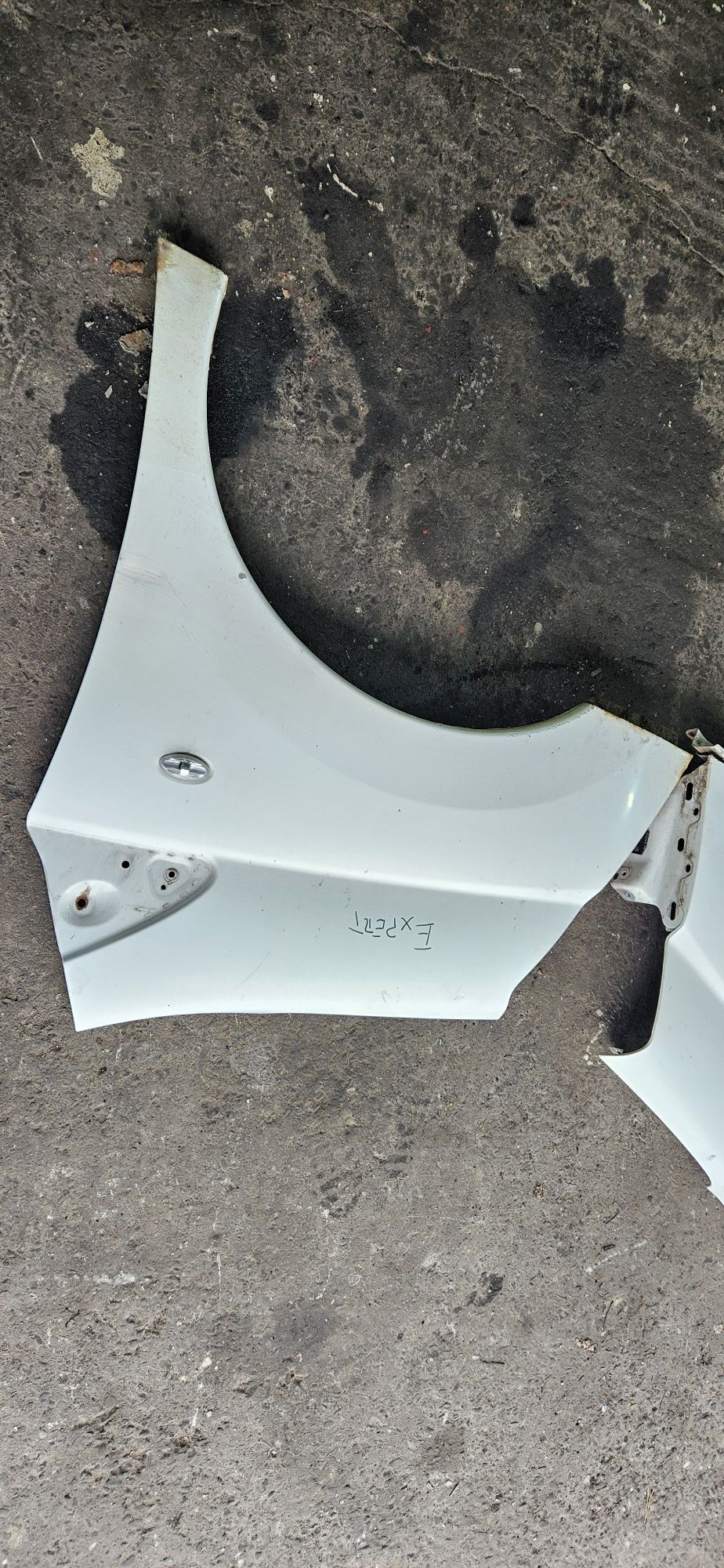 Błotnik przód Peugot Expert Fiat Scudo Citroen Jumpy
