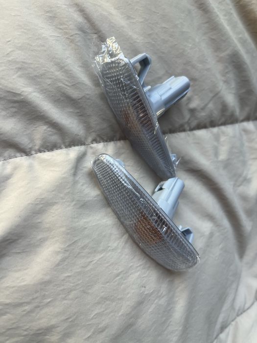 поворотник Mitsubishi Lancer Outlander Sport RVR ASX інші мото