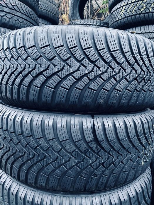 215 60 16 Falken 90%