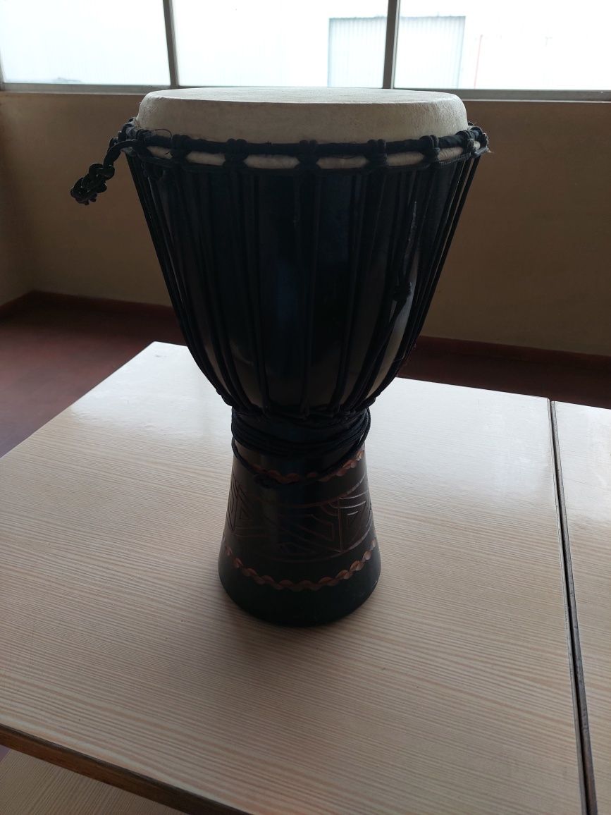 Jambé (bongo) usado
