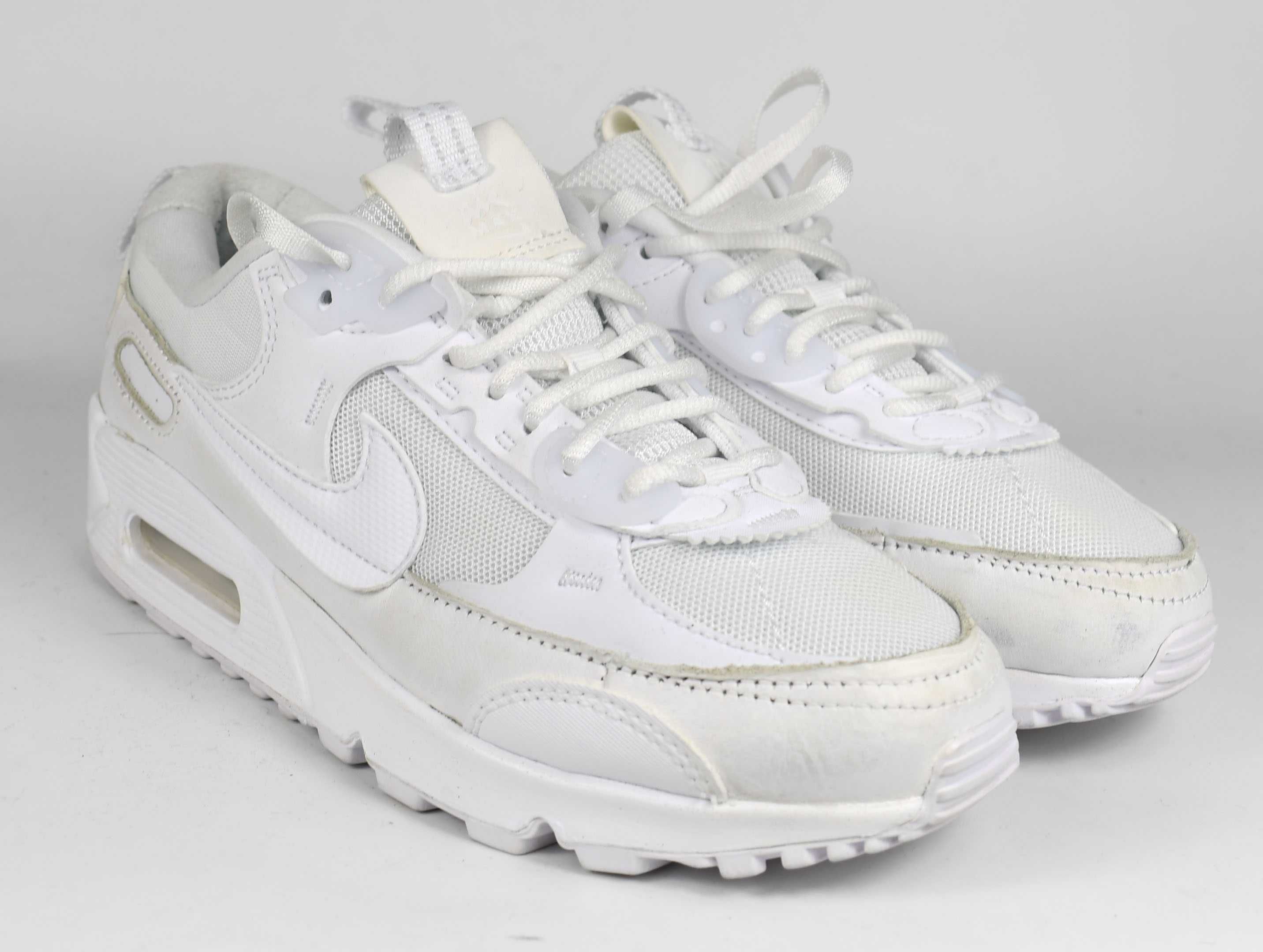 Używane  NIKE AIR MAX 90 FUTURA rozmiar 36,5