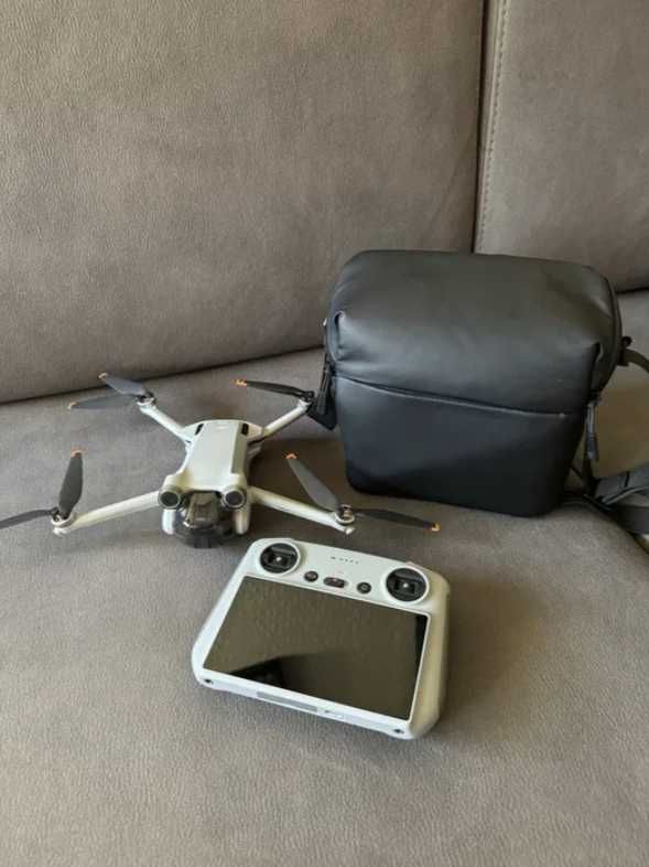 DJI Mini 3 Pro com RC + Mala e extras