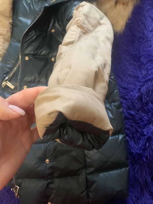 Пуховик (натуральний пух ) розмір М натуральна опушка