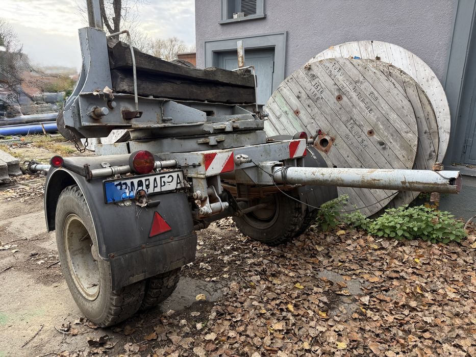 Przyczepa dłużyca z obrotnicą kłonicowa do stali drewna