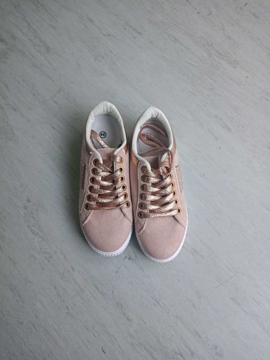 Buty damskie nowe