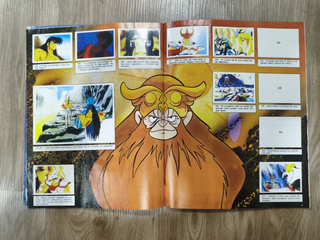 Caderneta de cromos os cavaleiros do zodíaco
