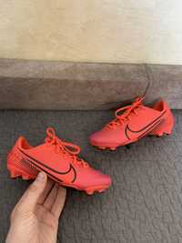 Дитячі бутси копочки Nike Vapor 13