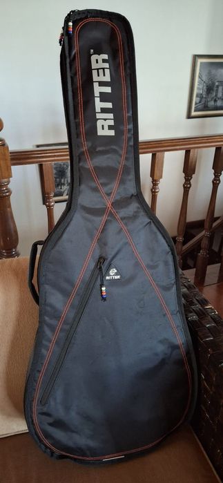 Guitarra 1/2 com saco Ritter