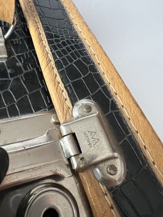 Чемодан шкіряна валіза сумка саквояж СРСР СССР вінтаж мос штамп