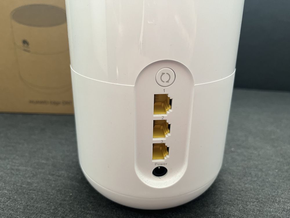 Huawei OptiXtar K562 edge ont router wifi