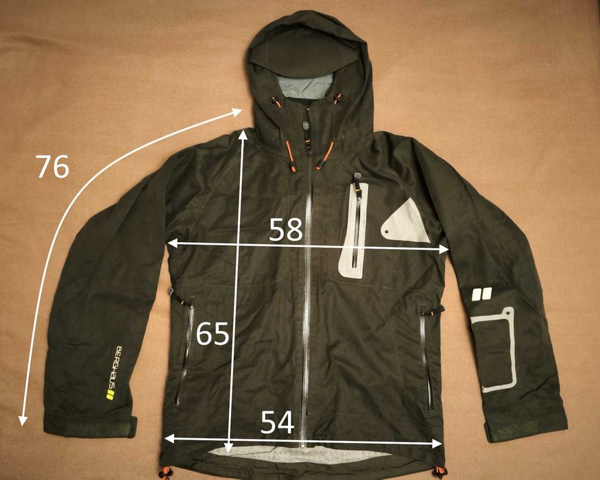 Куртка чоловіча Berghaus S оригінал мембранна від вітру, дощу