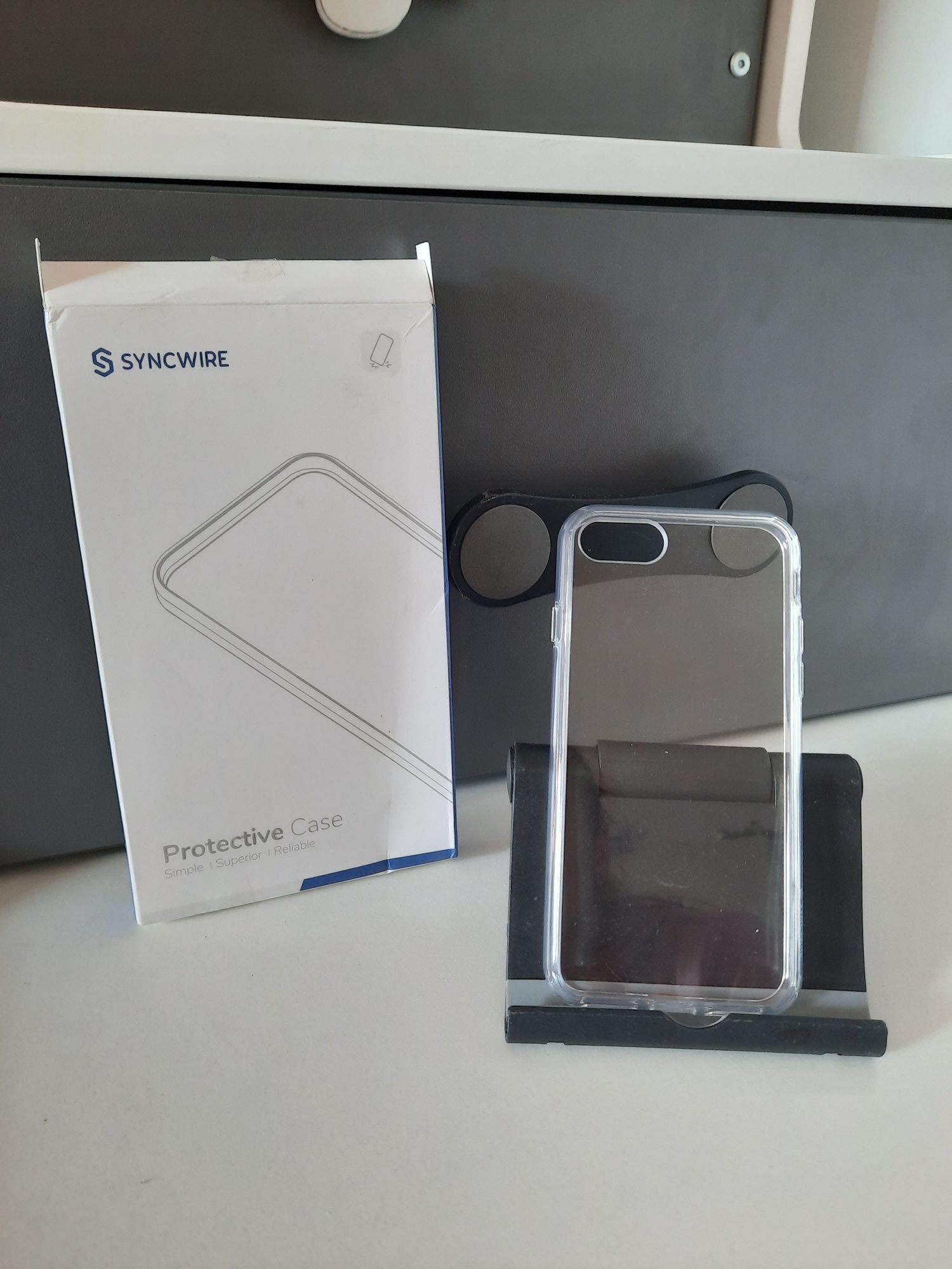 Etui na IPhone SE (2020 / 2022)  Syncwire