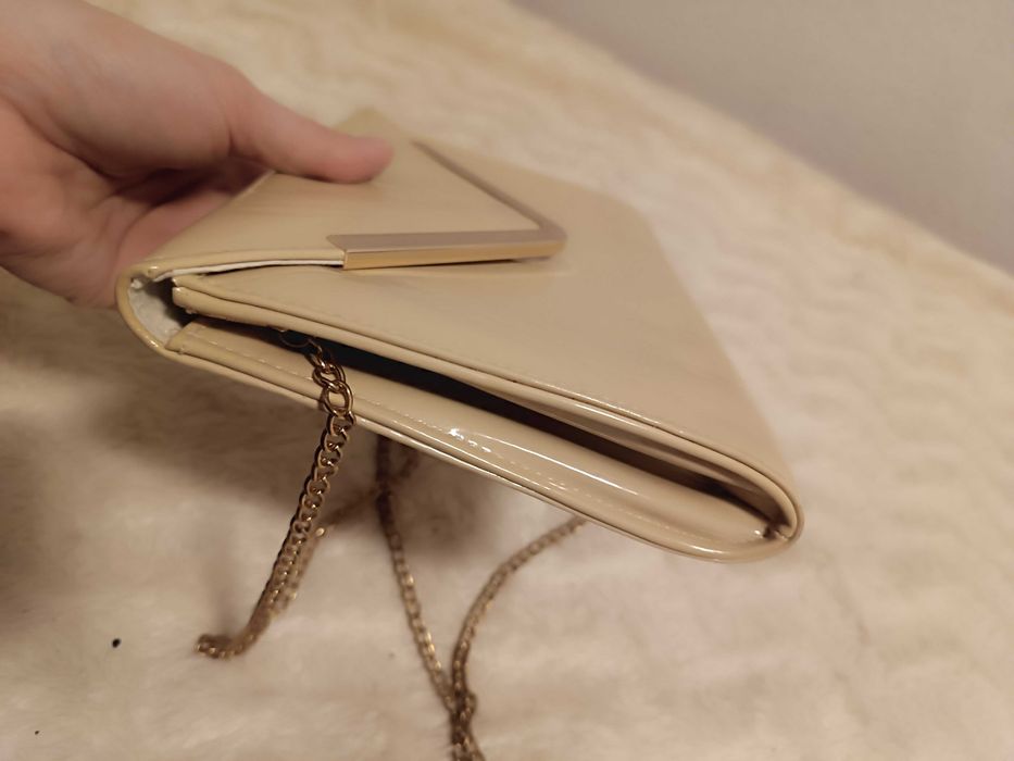 Nowa śliczna kremowa torebka typu kopertówka