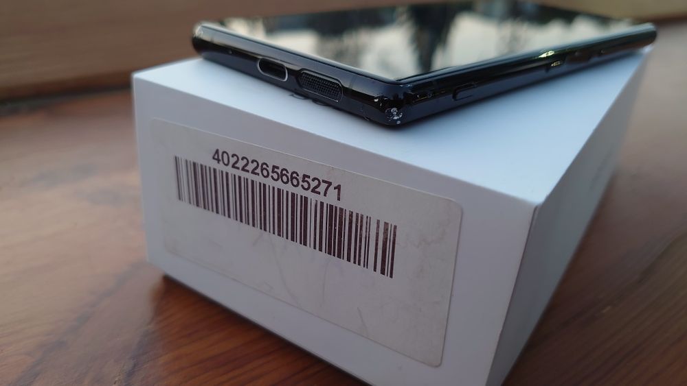продам Sony Xperia 5 J9210 6/128GB Black (2SIM)