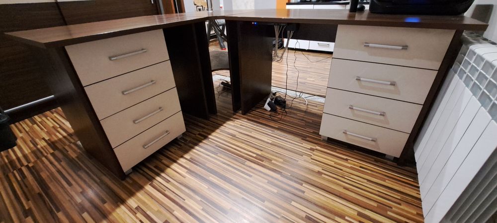 Biurko narożne rogowe z kontenerami 192x155x78