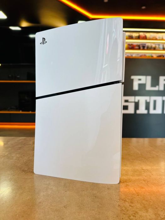PlayStation 5 Slim Blu-ray - відмінний стан, гарантія від магазину!