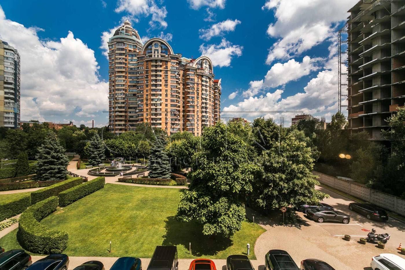 Продаж Офіс 234 м2 вул. Старонаводницька Печерськ Київ