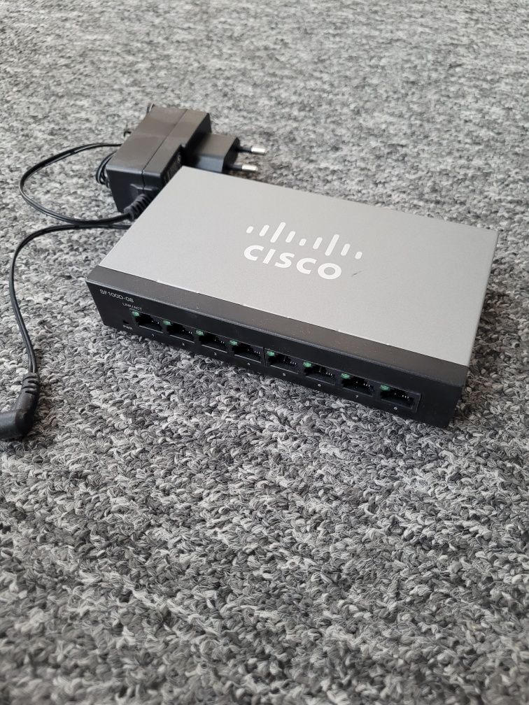 Switch Cisco SF100D-08 v2