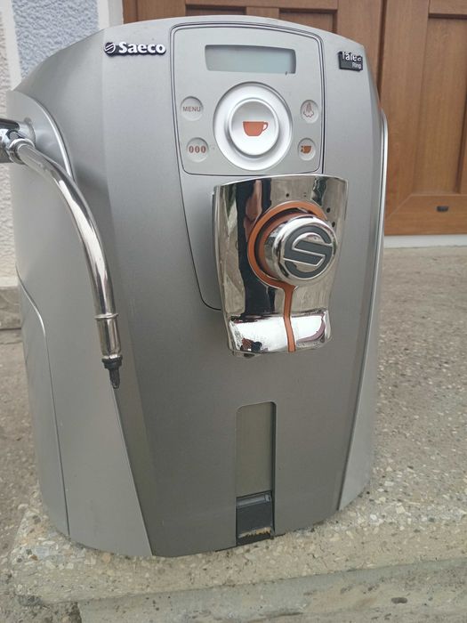 Продам кавомашину saeco talea