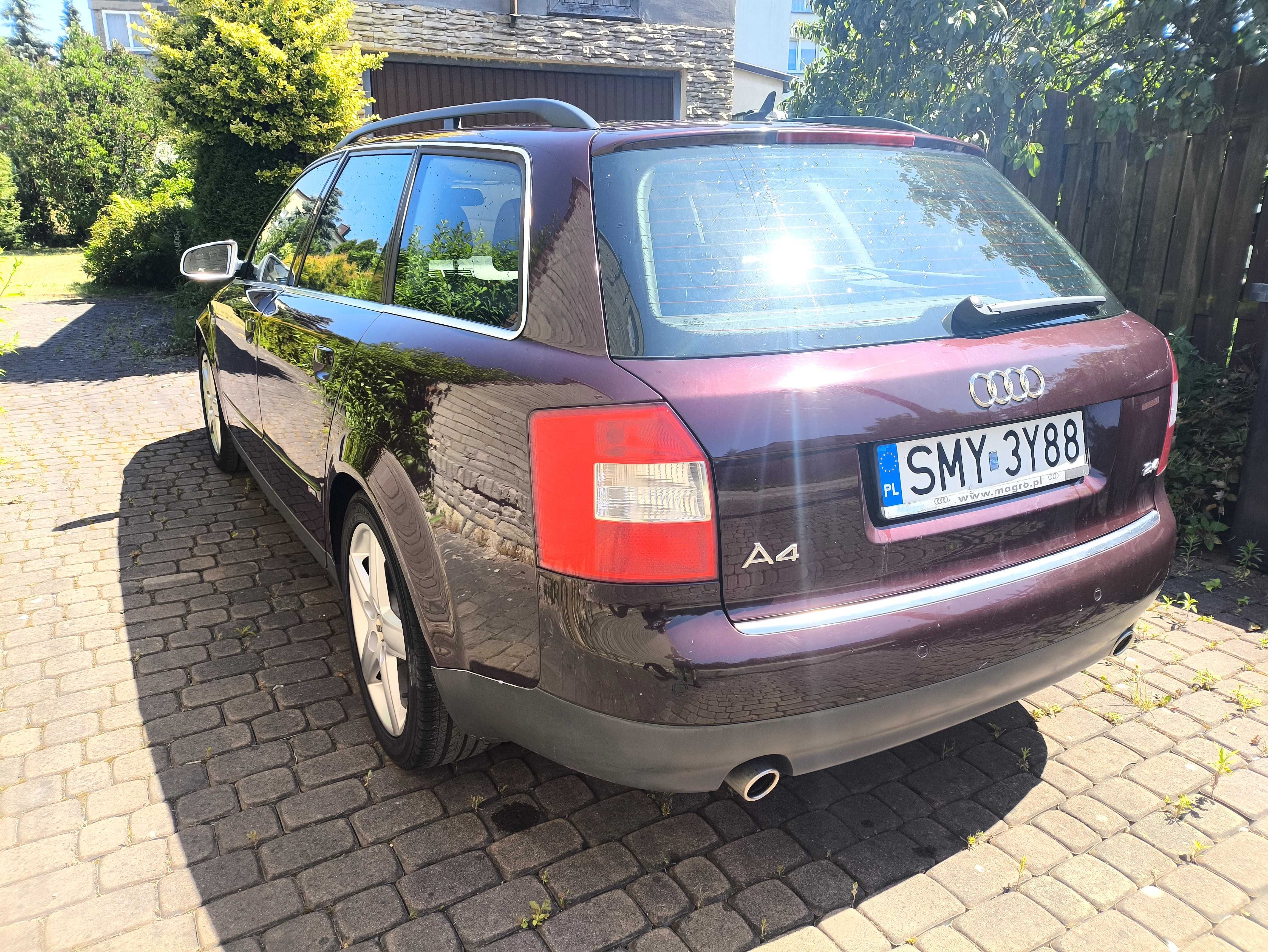 Audi A4 2.4 S line