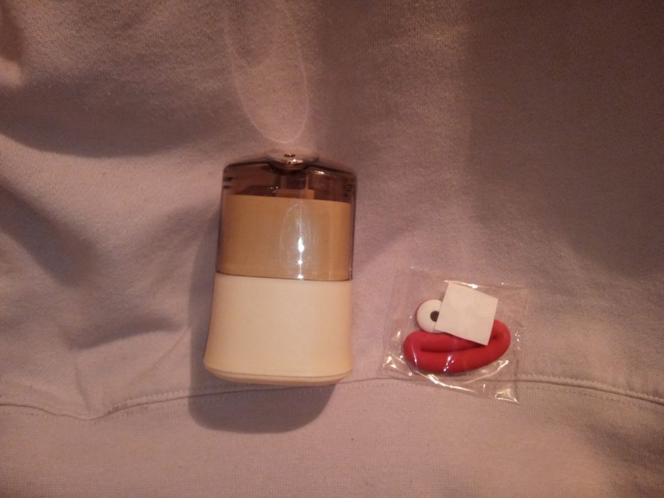 Pojemnik Pudełko na Wykałaczki podajnik dyspenser dozownik