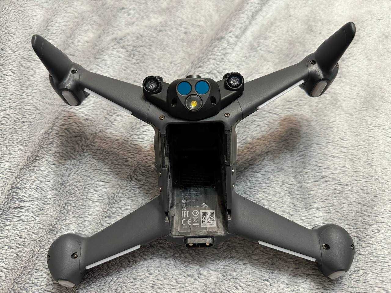 DJI FPV Combo + Fly more kit + дрібниці