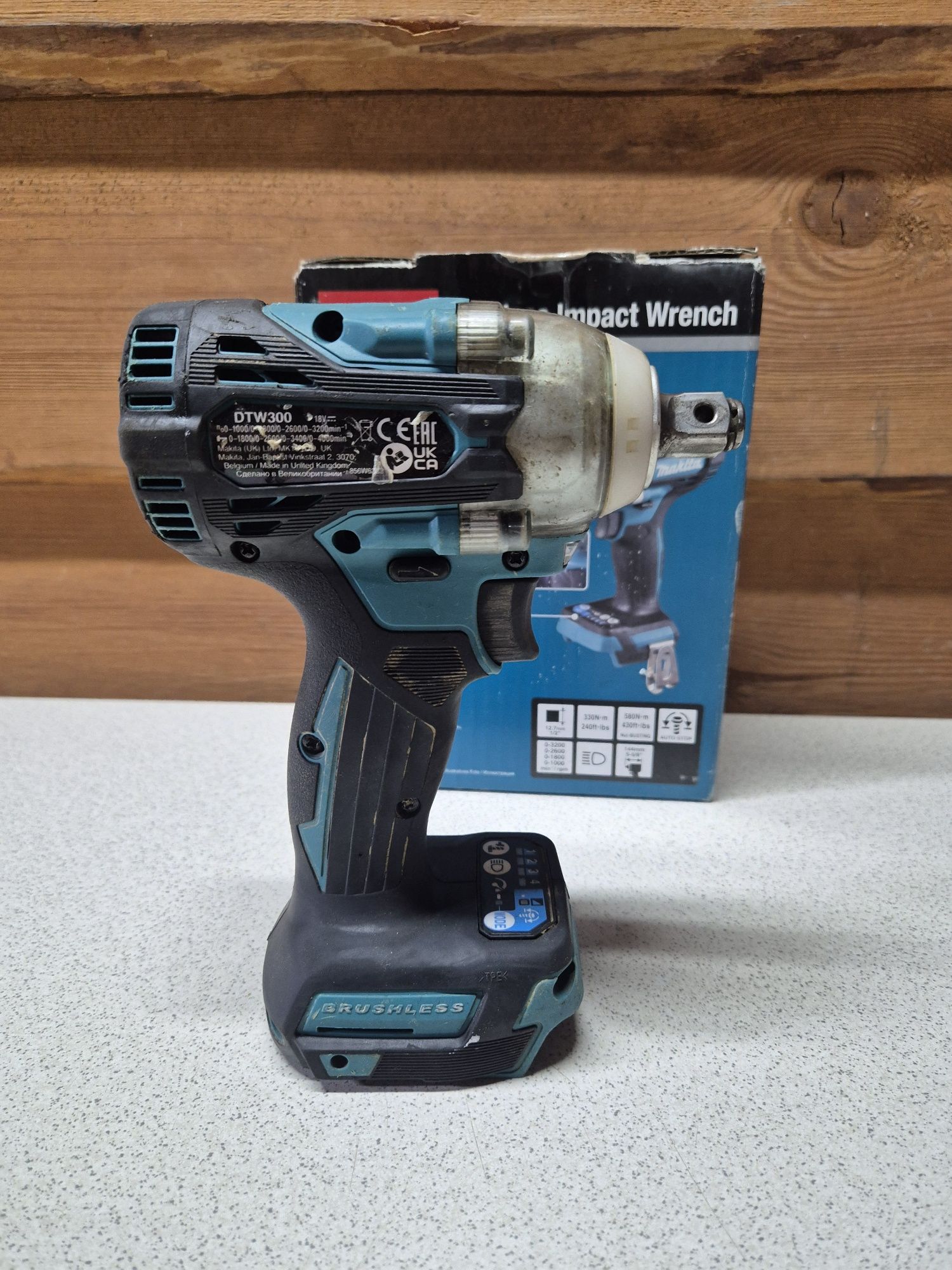 Makita Klucz Udarowy DTW300