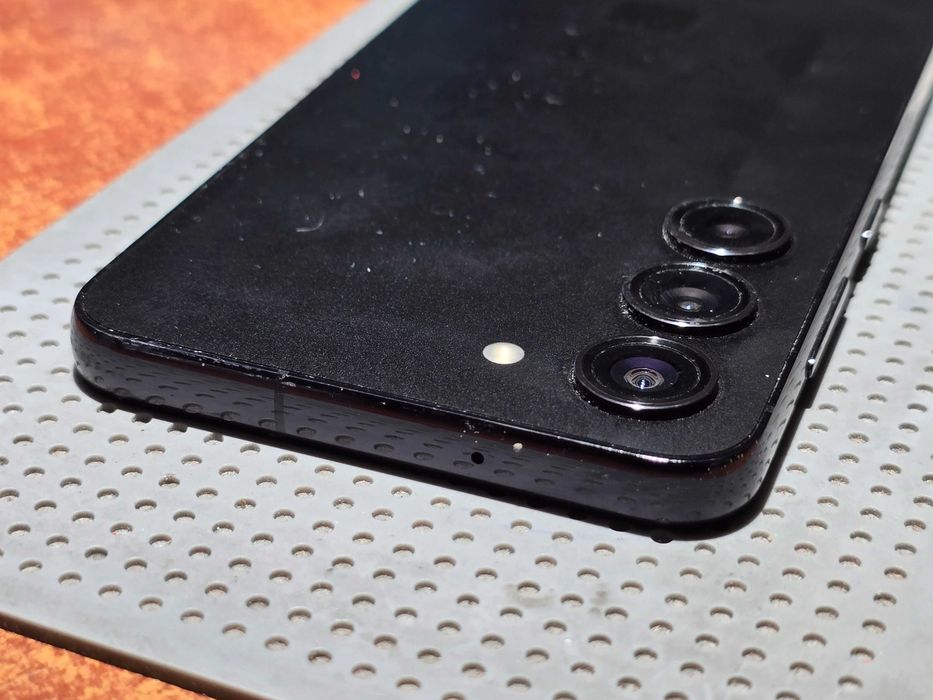 Używany - Samsung Galaxy S23 128GB Czarny - GSM Baranowo