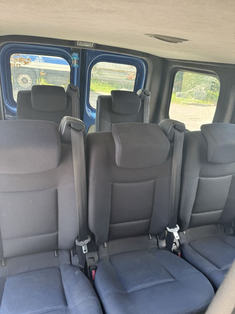 Продам Renault Trafic 2009