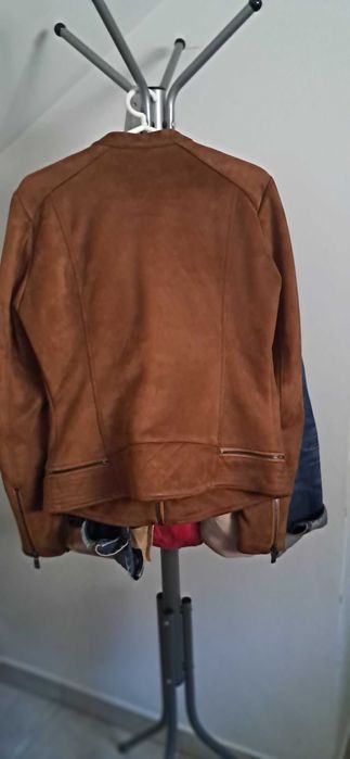 Vendo casaco senhora cor camel