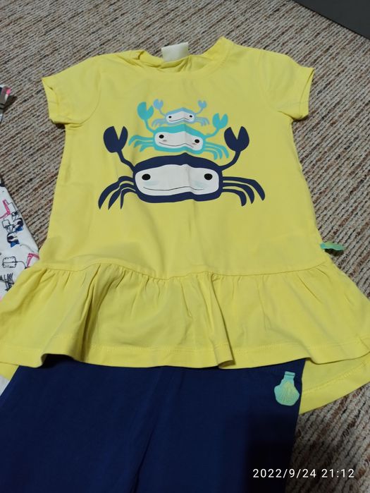 Zestaw na lato tuniki i legginsy 3/4 dla dziewczynki 116 Coccodrillo