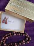 Colar e Brincos de Cristal Rhodonite Feito à Mão