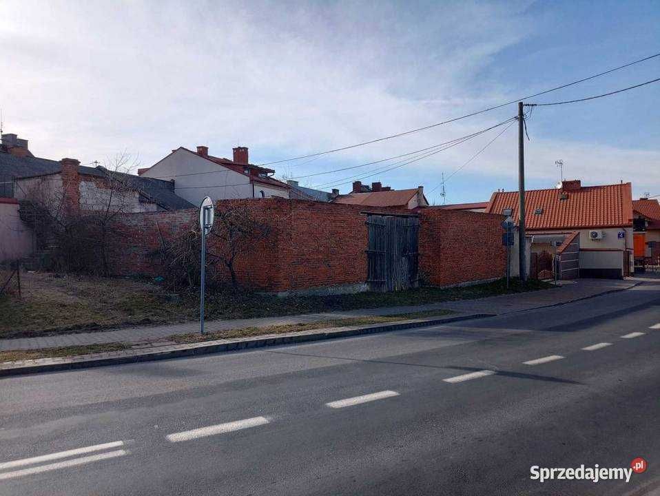 Działka mieszkalno-usługowa w centrum