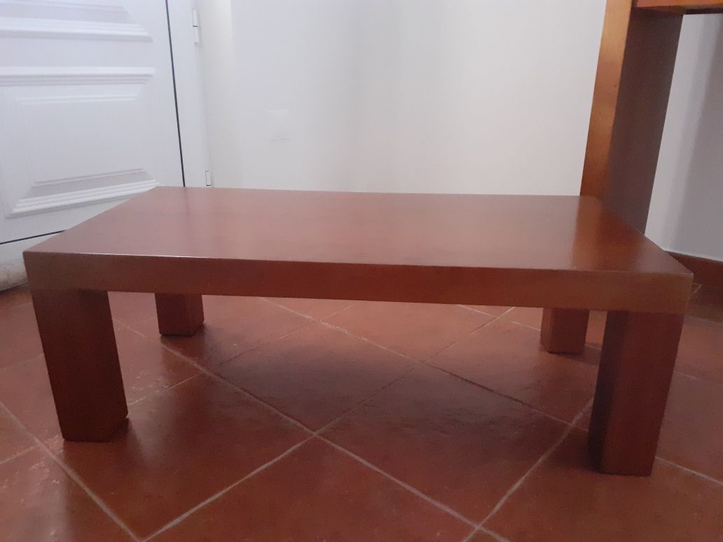 Mesa de centro como nova