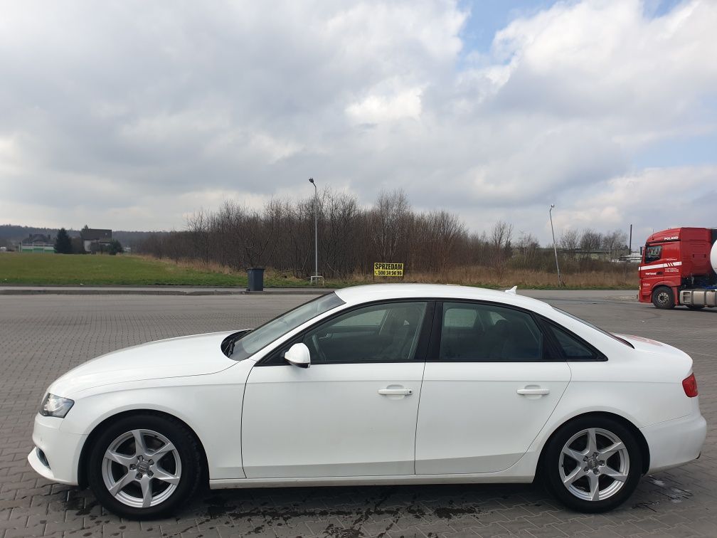 Audi A4 B8 2010 rok 2.0 TDI