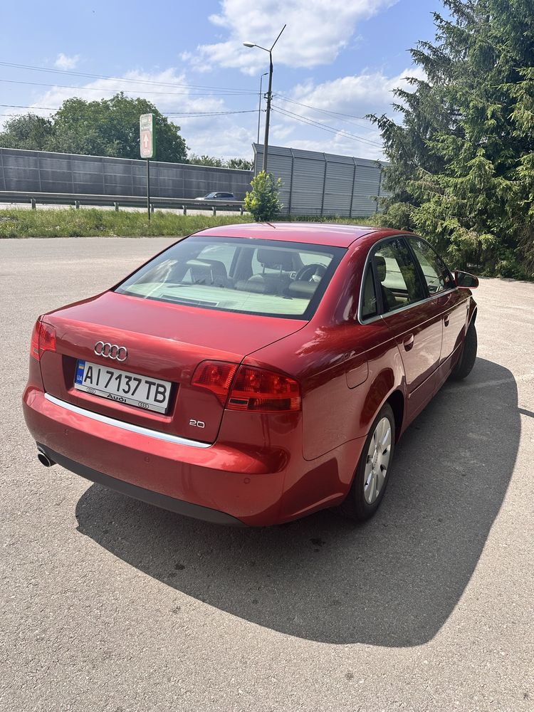 Audi Ауді a4b7 2.0 автомат (не варіатор)