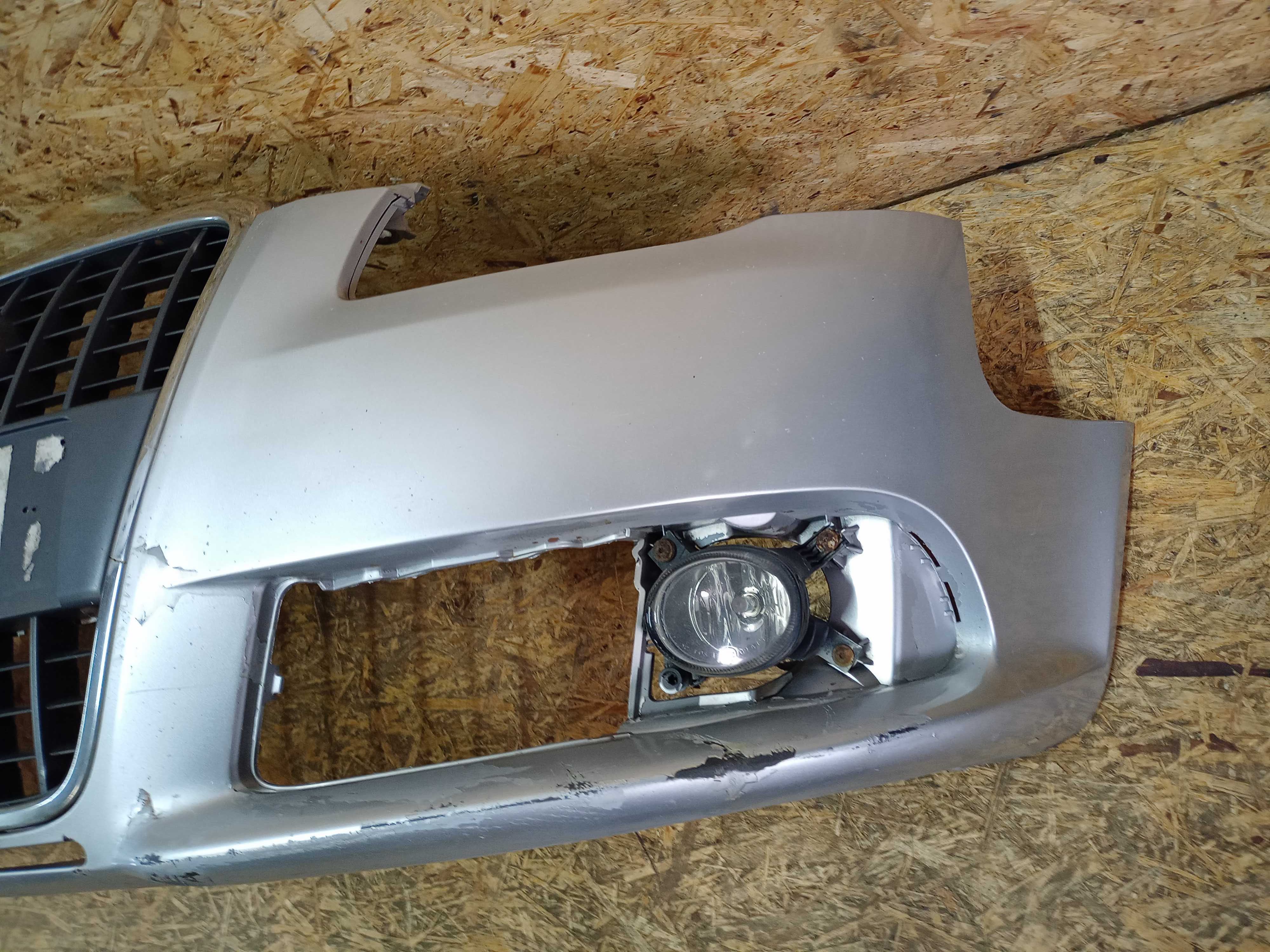 Audi A4 B7 zderzak przód przedni S-line kolor LY7W srebrny kompletny