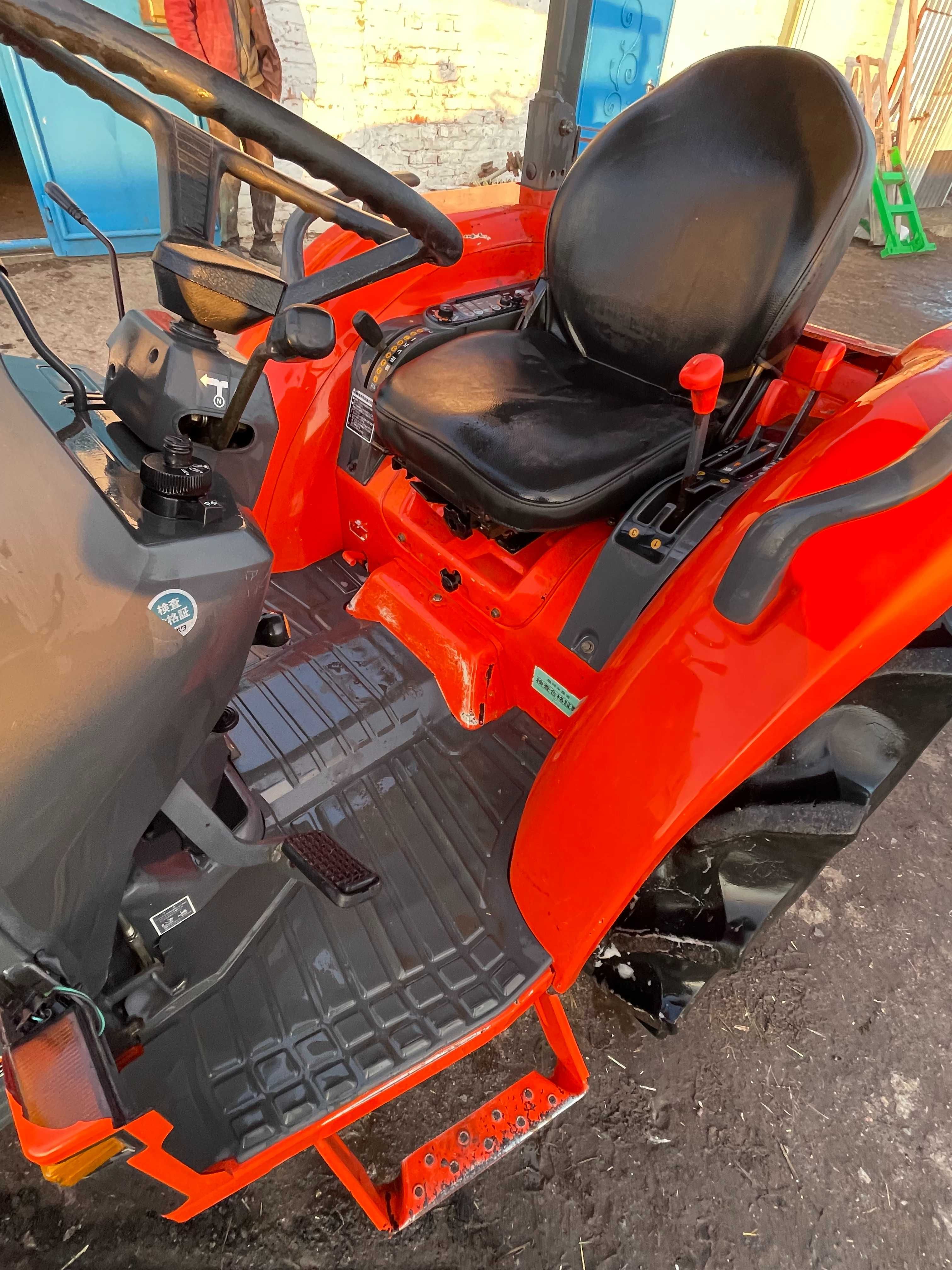 Міні трактор Kubota KL 27