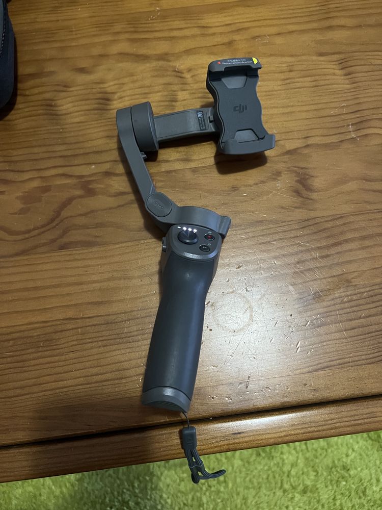 Estabilizador de video DJI Osmo Mobile 3