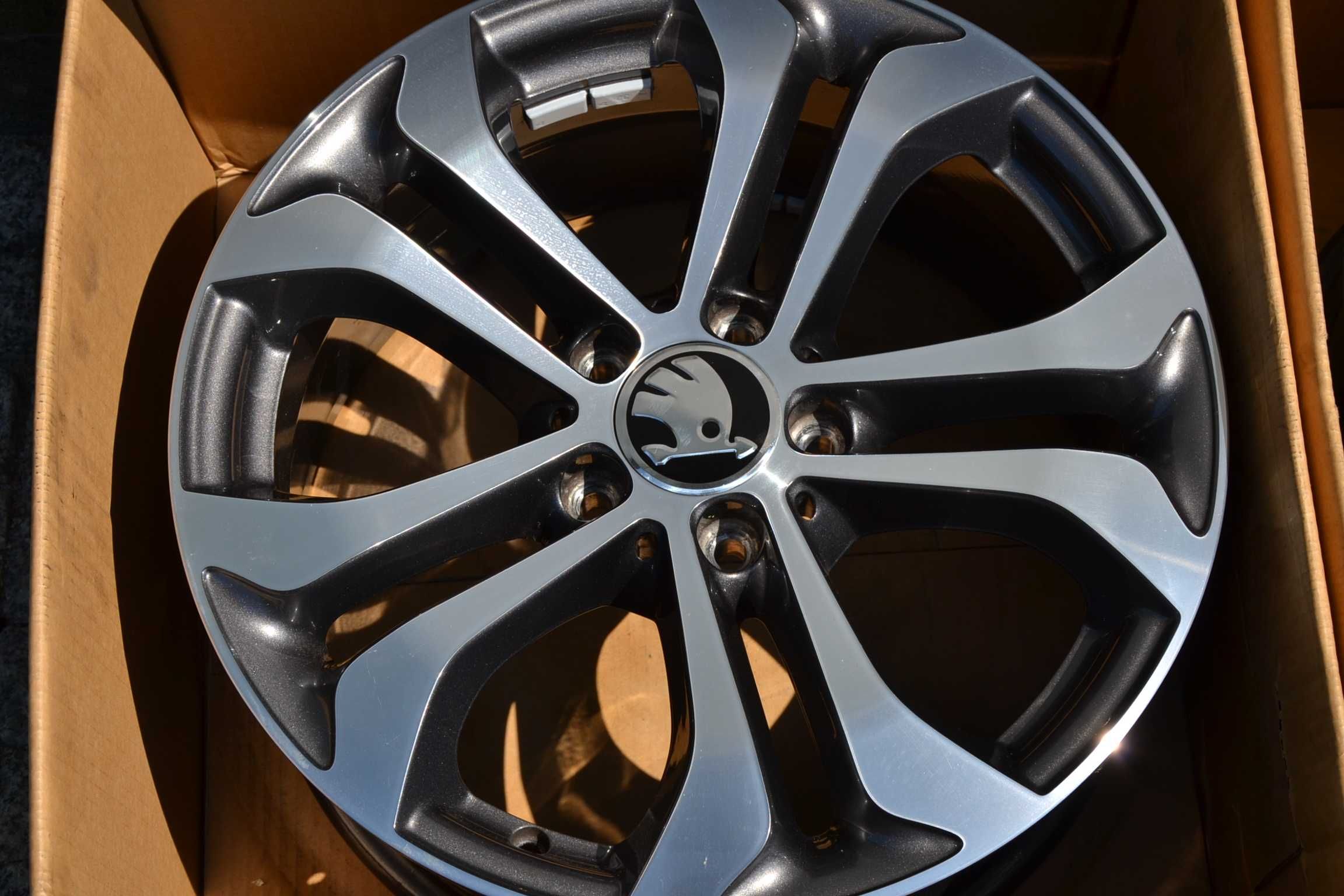 Felgi 17" SKODA Octavia Superb Karoq Kodiaq Jak Nowe