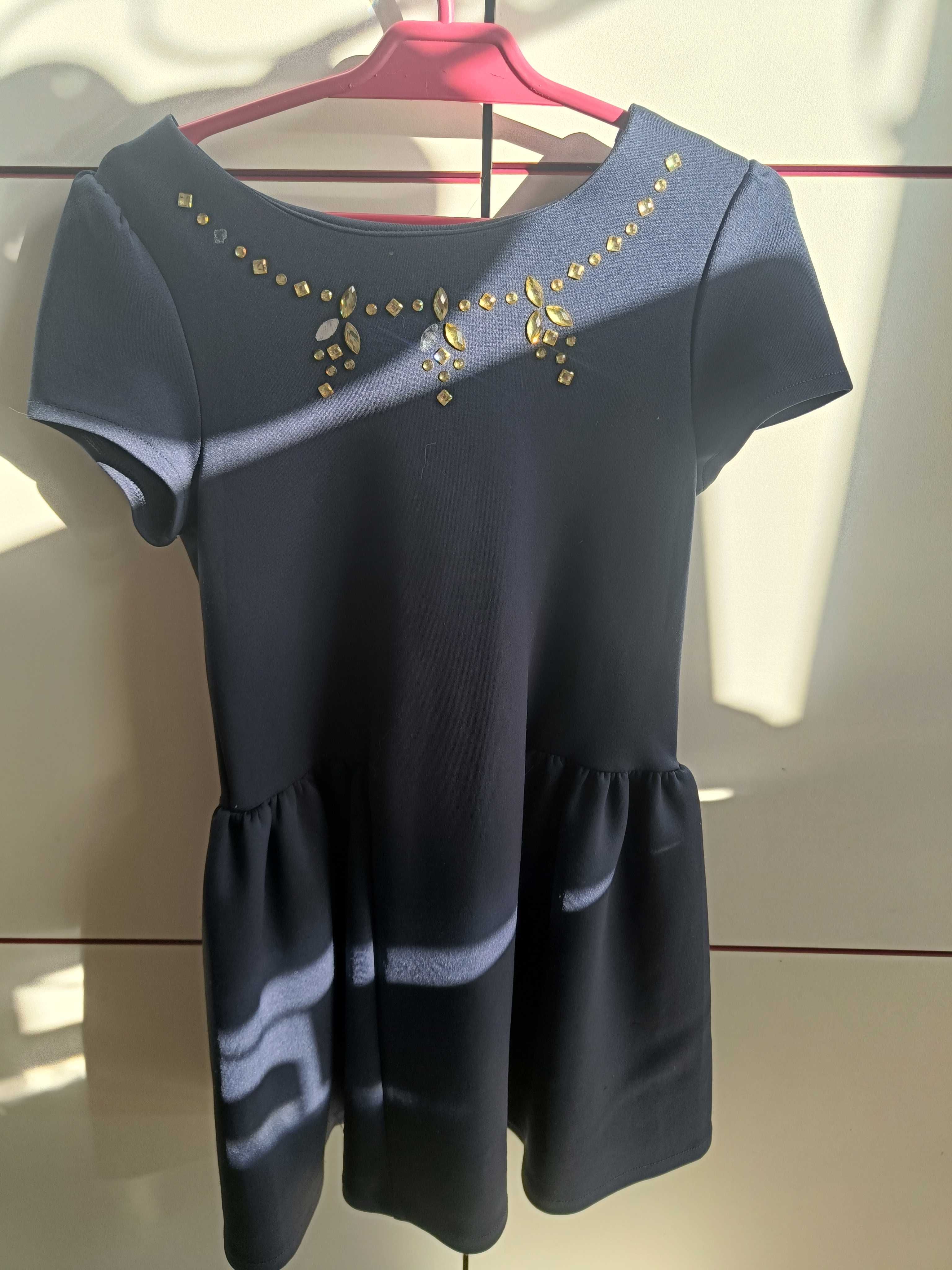 Sukienka dla dziewczynki elegancka granat