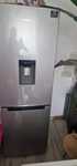 Lodowka samsung z podajnikiem wody srebrna