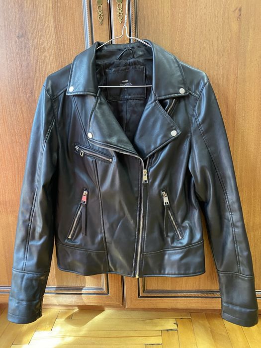 Жіноча косуха.