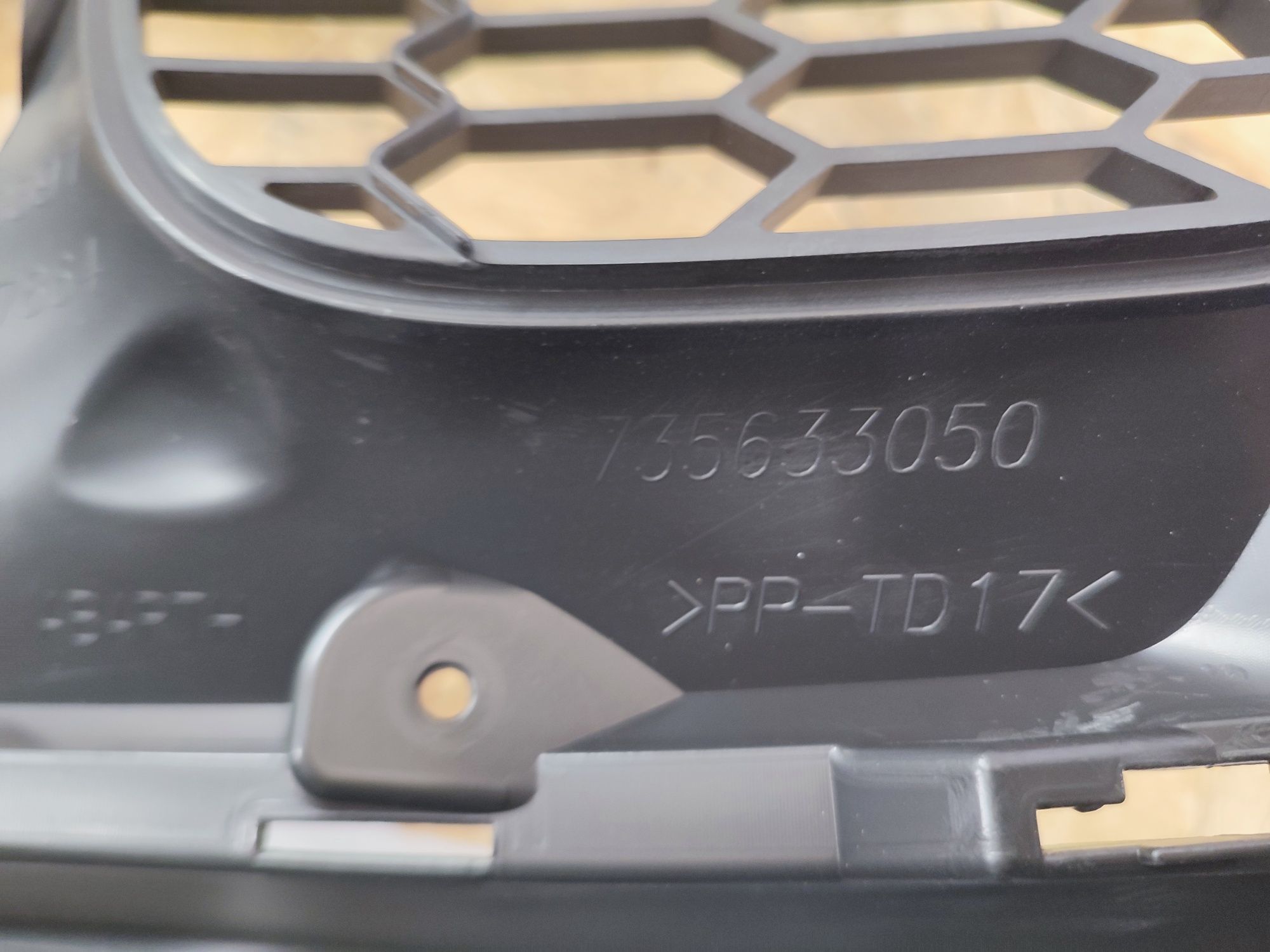 Kratka Środkowa Zderzaka Przód Fiat 500 ABARTH 595 Lift 23r Nowy Orygi