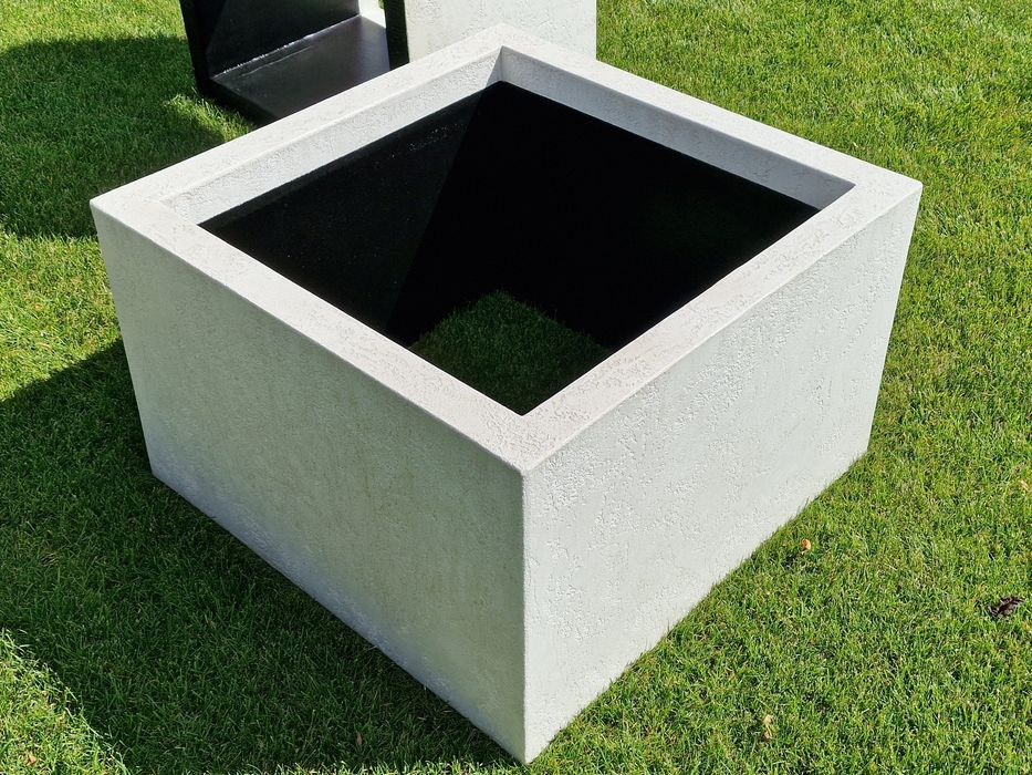 Donice ogrodowe bez dna styropianowe usztywniane siatką 70x70