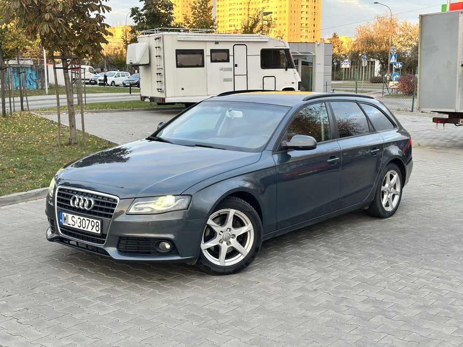 Audi a4b8 2.0 diesel automat 143 koni 2010rok