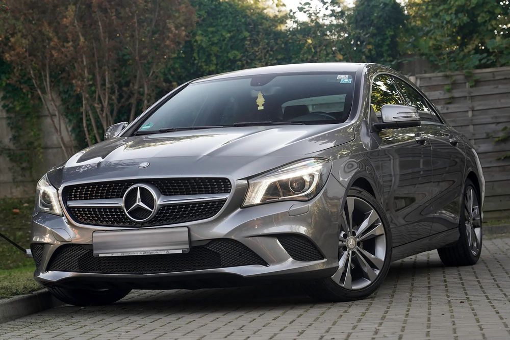 Mercedes-Benz CLA AMG CLA C180 manual półskóra nawigacja bixenon LED